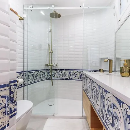 Portucale ! Almirante Panoramic View アパート *